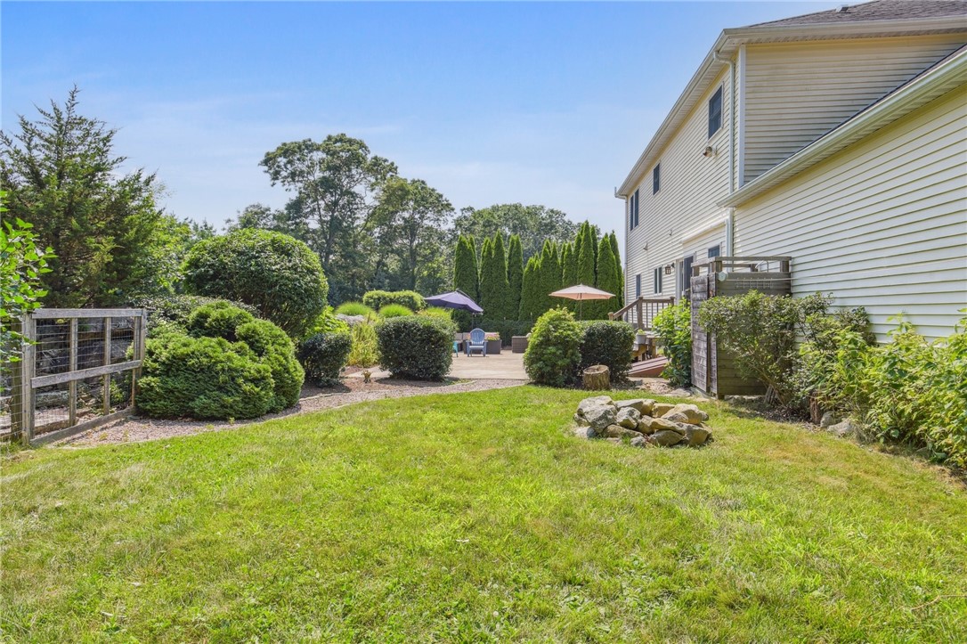 17 Hubbard Street Westerly, RI 02891 - Photo 34 of 37 Gallery Image 34