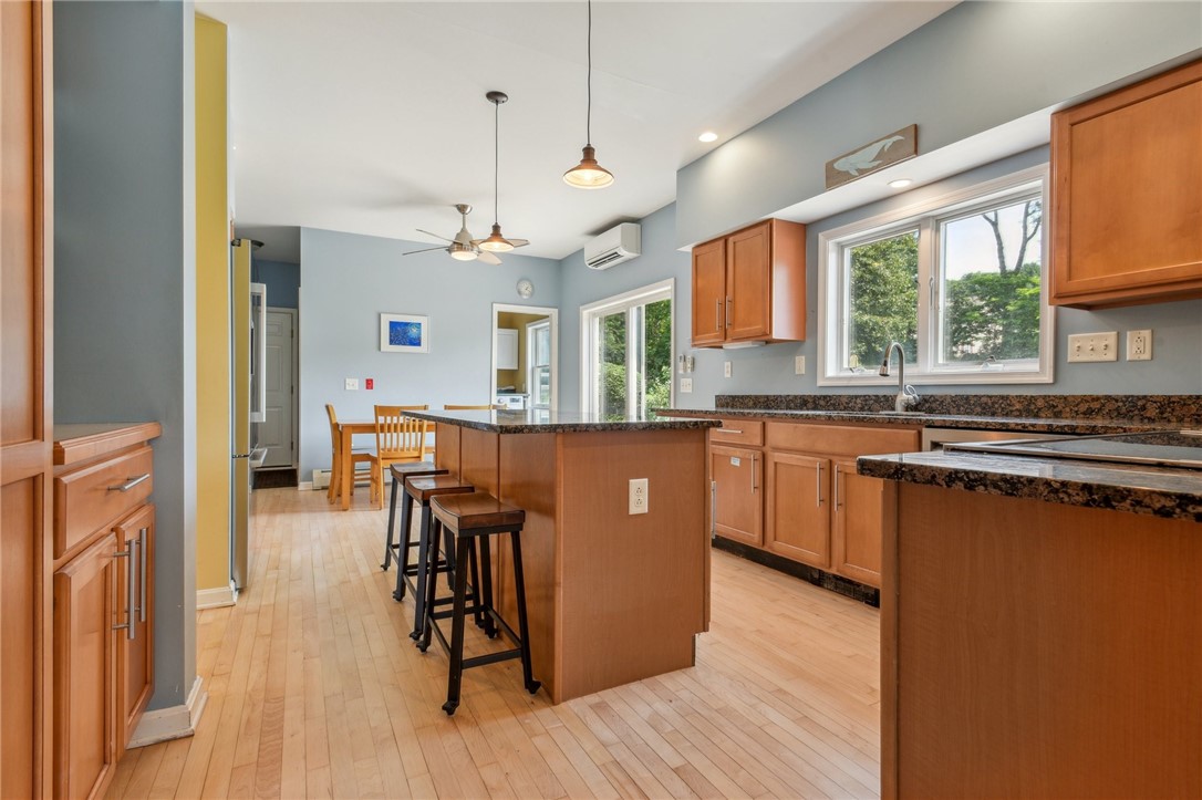 17 Hubbard Street Westerly, RI 02891 - Photo 10 of 37 Gallery Image 10