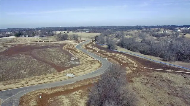 $483,000 | 14002 Crawford Creek, Lee's Summit, MO 64086