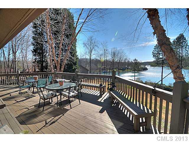 10123 Saw Mill Road Charlotte, NC 28278 - Photo 12 of 16 Gallery Image 12