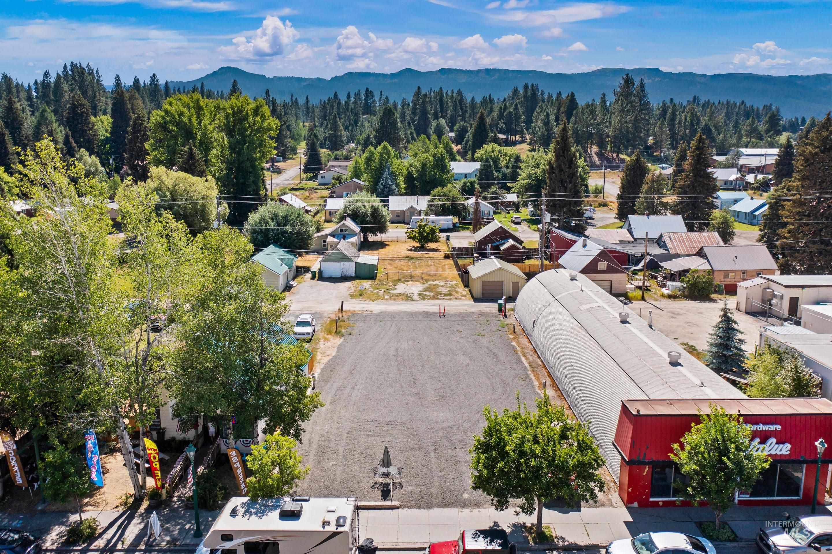 119 South Main Street Cascade, ID 83611 - Photo 8 of 31