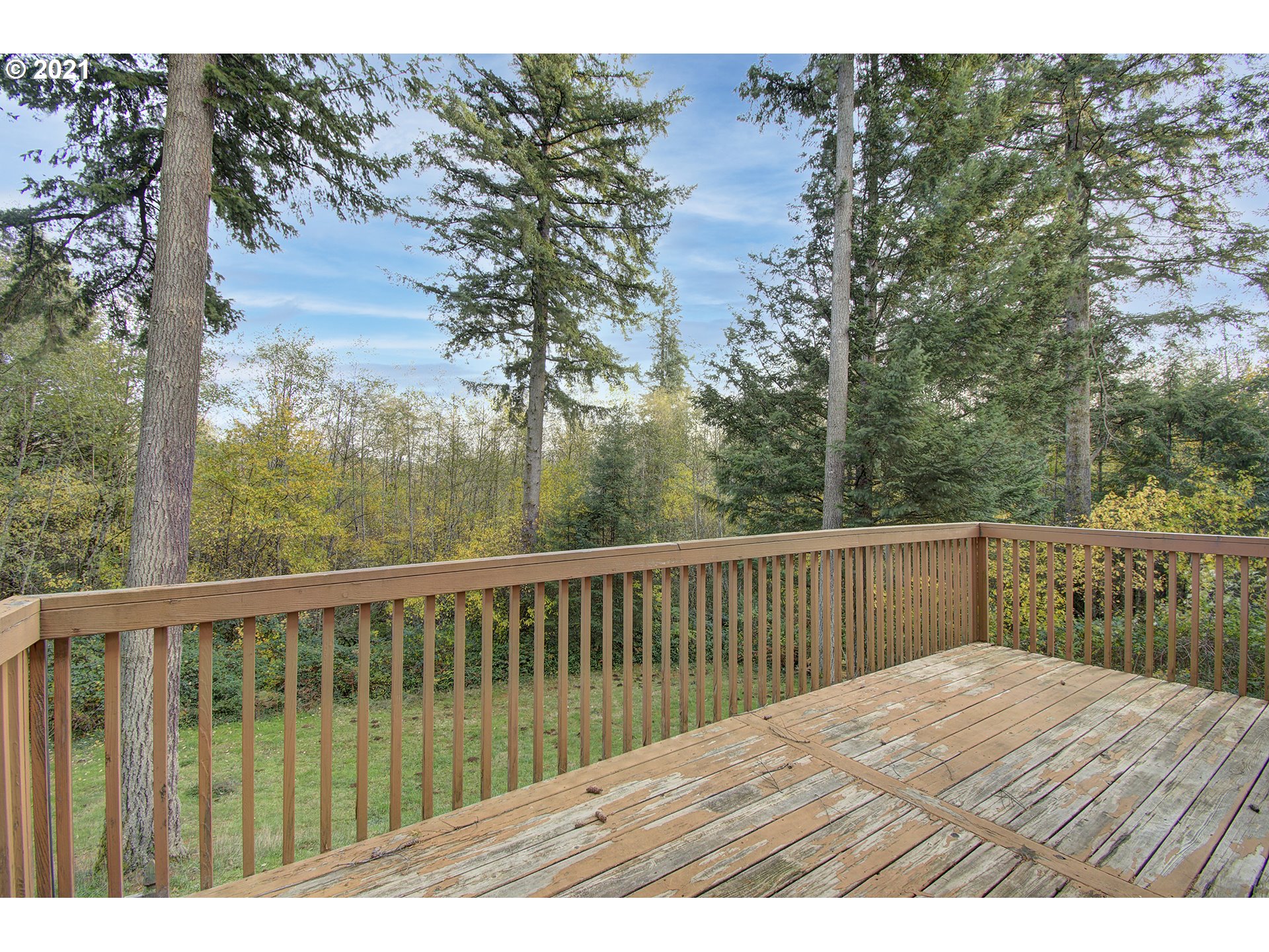6909 Northeast Lessard Road Camas, WA 98607 - Photo 27 of 30 a terrace view