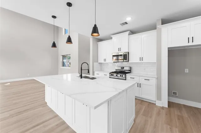 $2,600 | 2614 Martinas Ct Spring, Spring, TX 77388