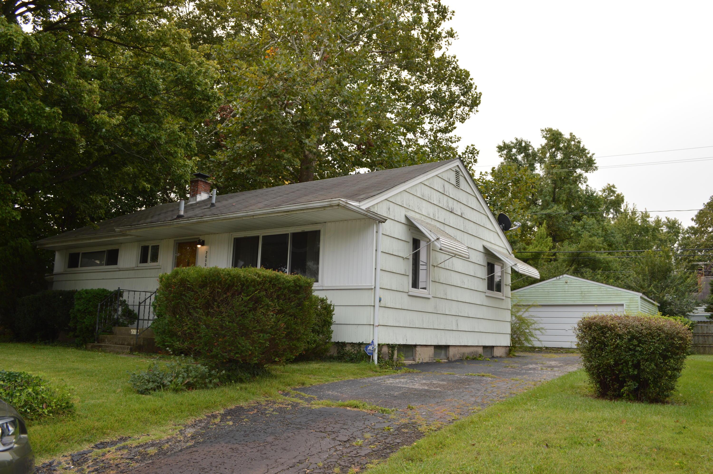 2605 Edgevale Road Columbus, OH 43221 - Photo 2 of 19