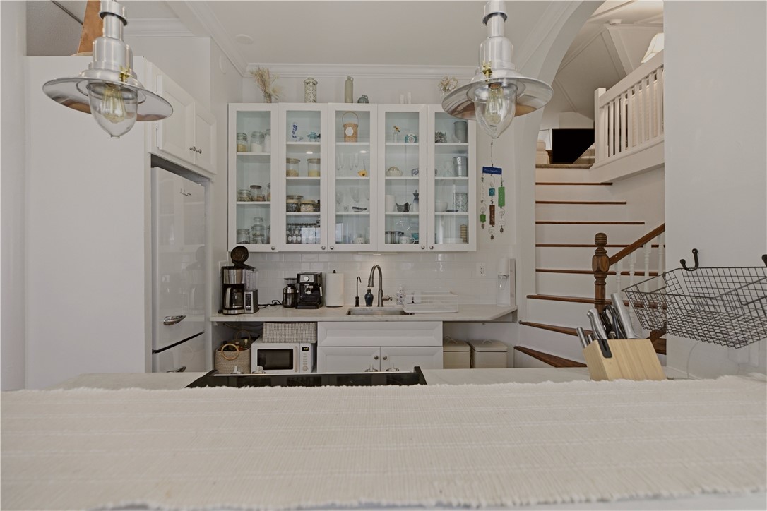 67 Perry Street, Unit 5 Newport, RI 02840 - Photo 9 of 26