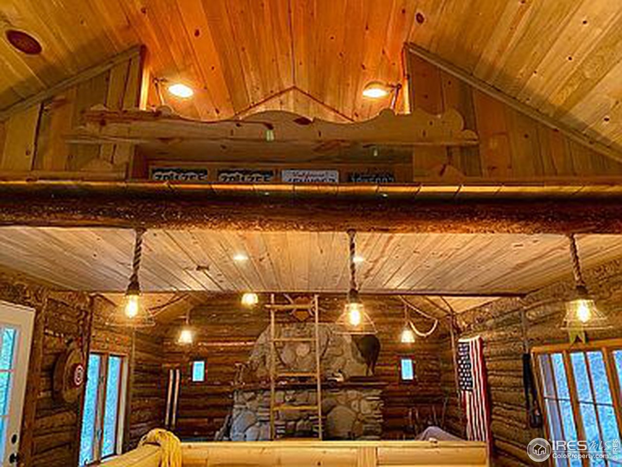 609 Riverside Drive Lyons, CO 80540 - Photo 8 of 17