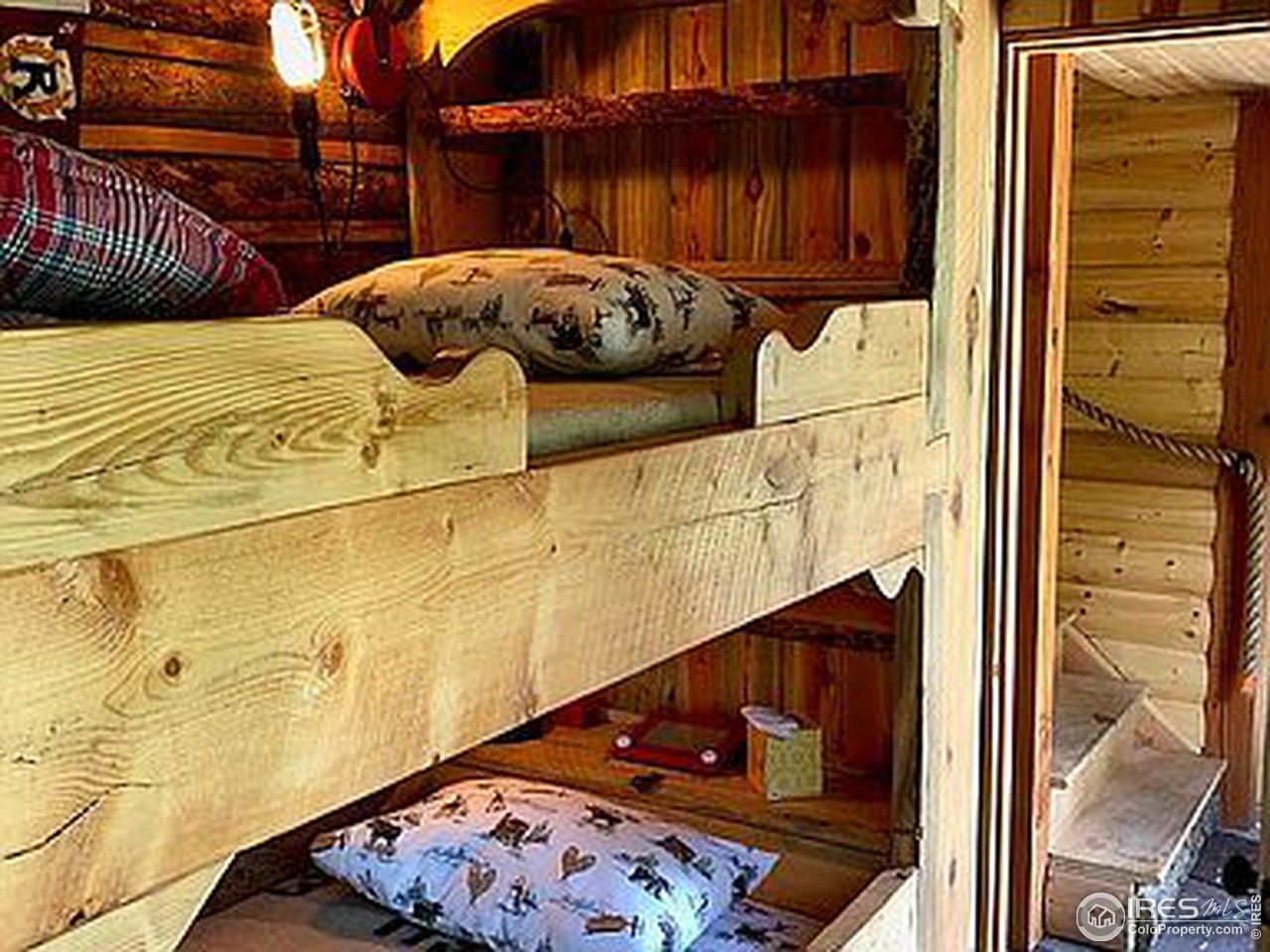 609 Riverside Drive Lyons, CO 80540 - Photo 10 of 17