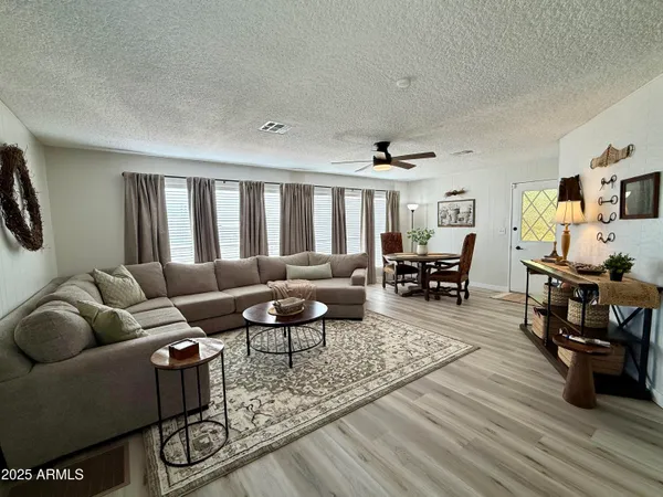 $2,500 | 6703 East Calle De Las Estrellas Road, Unit 2, Cave Creek, AZ 85331