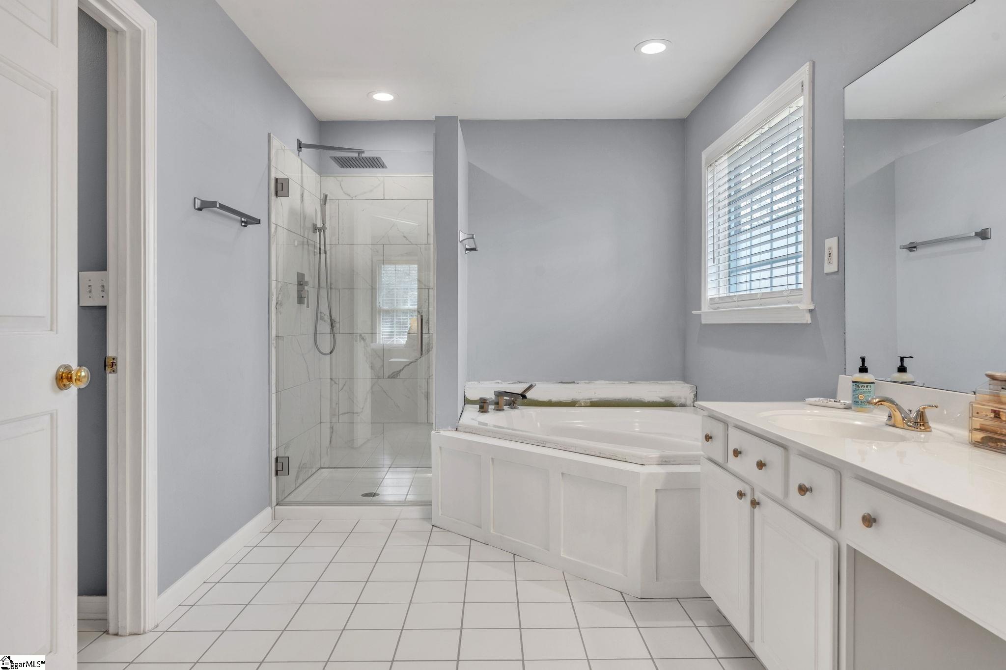 4 Bentley Way Greer, SC 29650 - Photo 21 of 36