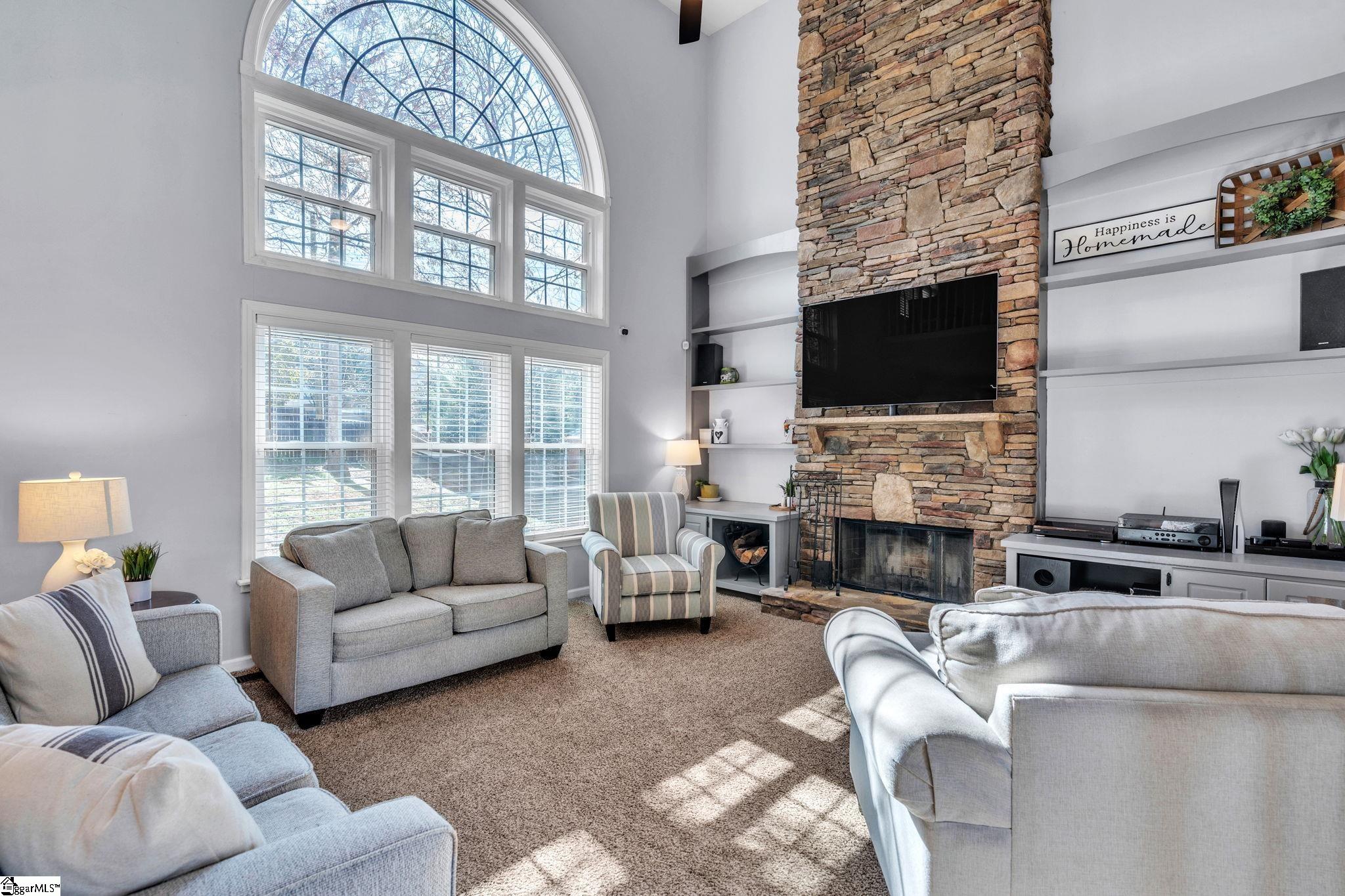 4 Bentley Way Greer, SC 29650 - Photo 3 of 36