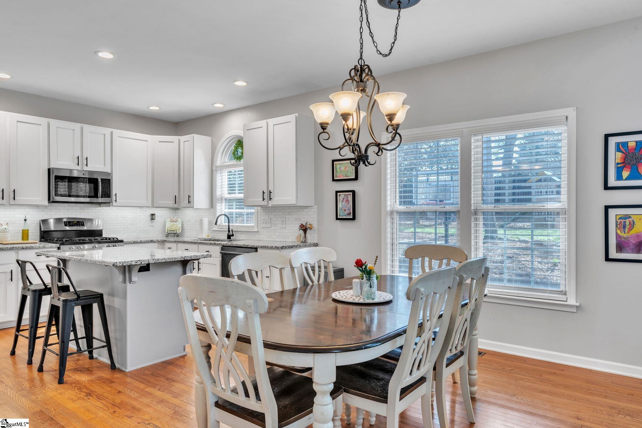 4 Bentley Way Greer, SC 29650 - Photo 4 of 36