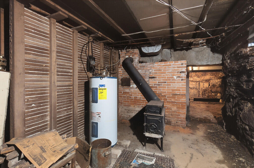 323 Augusta Road Winslow, ME 04901 - Photo 32 of 49 Basement
