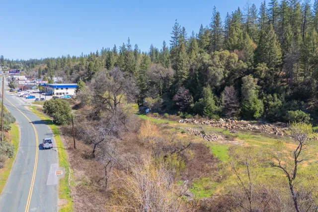 $325,000 | 1836 Canyon Way, Colfax, CA 95713