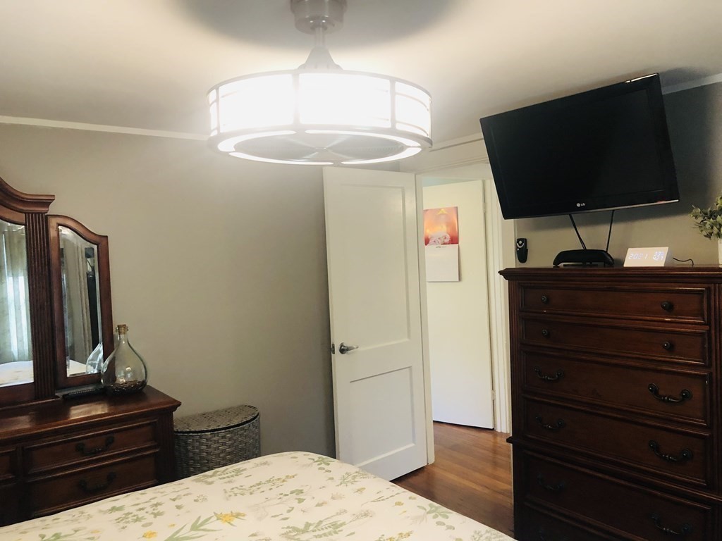 6 Bonnybrook Road Worcester, MA 01606 - Photo 7 of 17 Gallery Image 7