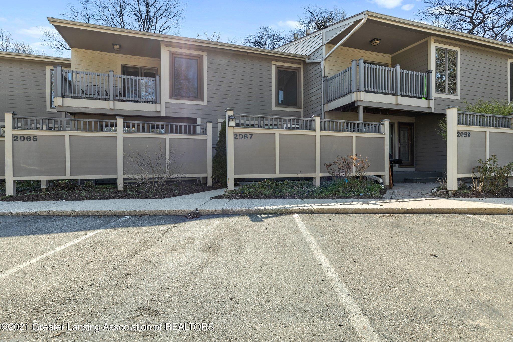 2067 Hamilton Road Okemos, MI 48864 - Photo 2 of 34 2-web-or-mls-1P6A1082