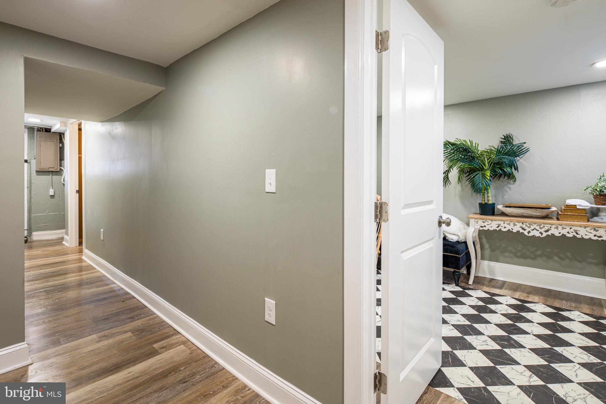 4104 Mountwood Road Baltimore, MD 21229 - Photo 32 of 49 Gallery Image 32