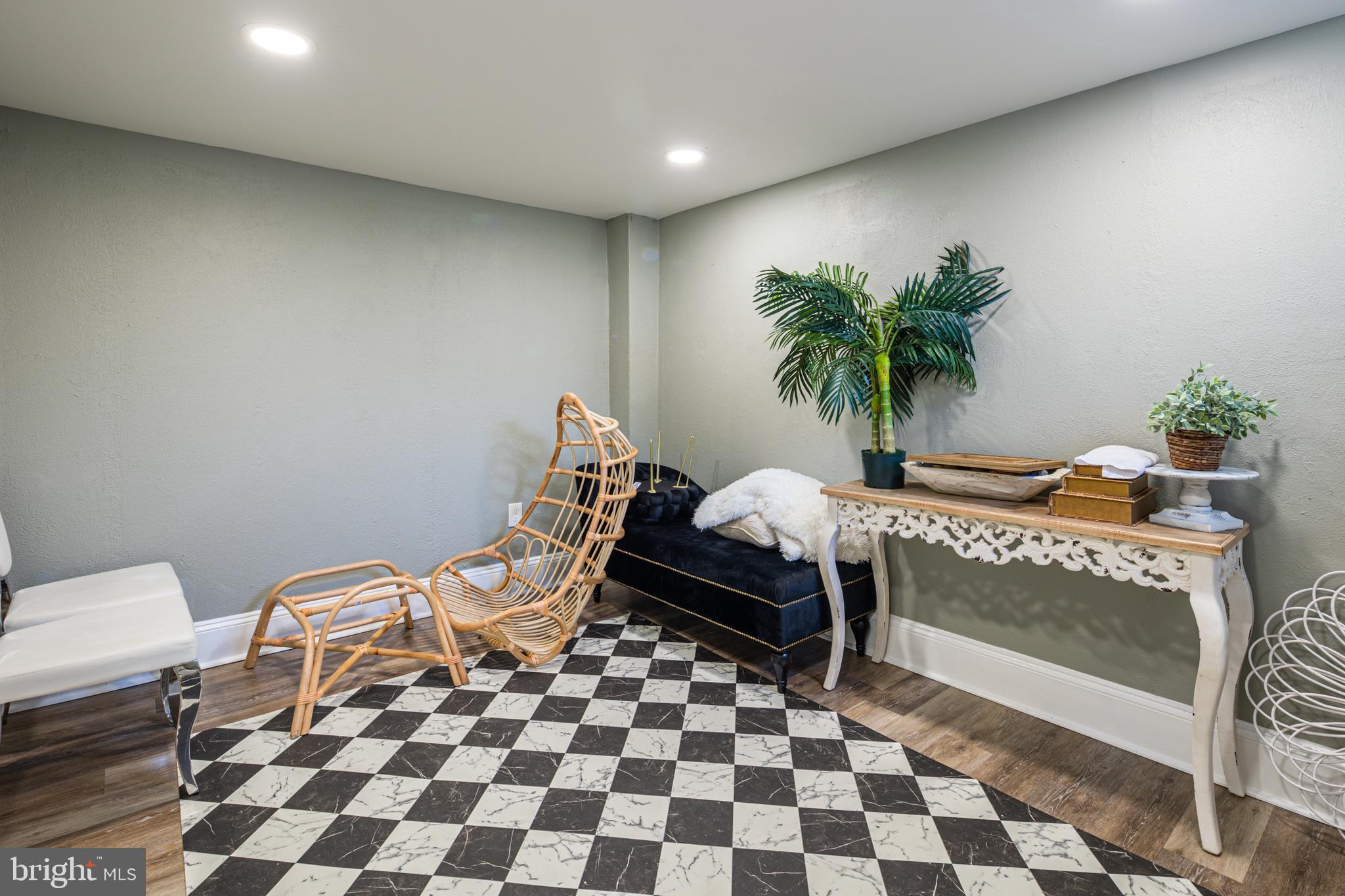 4104 Mountwood Road Baltimore, MD 21229 - Photo 33 of 49 Gallery Image 33
