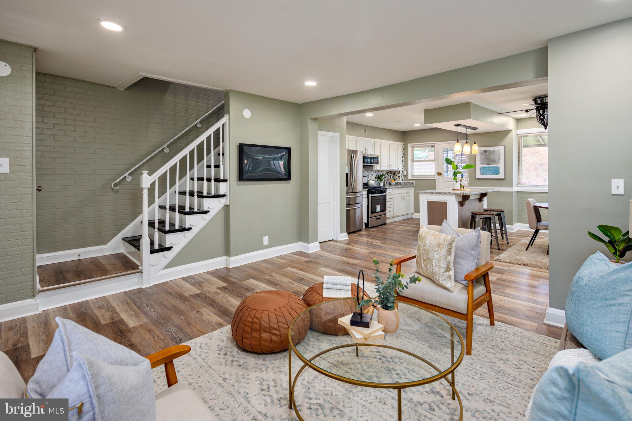 4104 Mountwood Road Baltimore, MD 21229 - Photo 5 of 49 Gallery Image 5