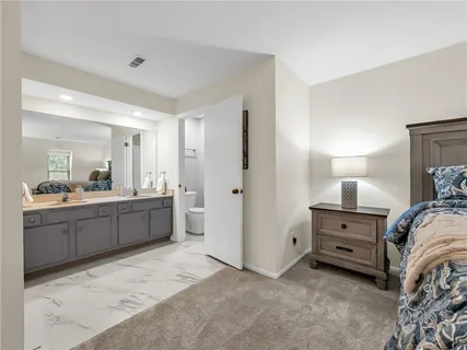$265,000 | 6634 West 109th Street, Unit F, Overland Park, KS 66211