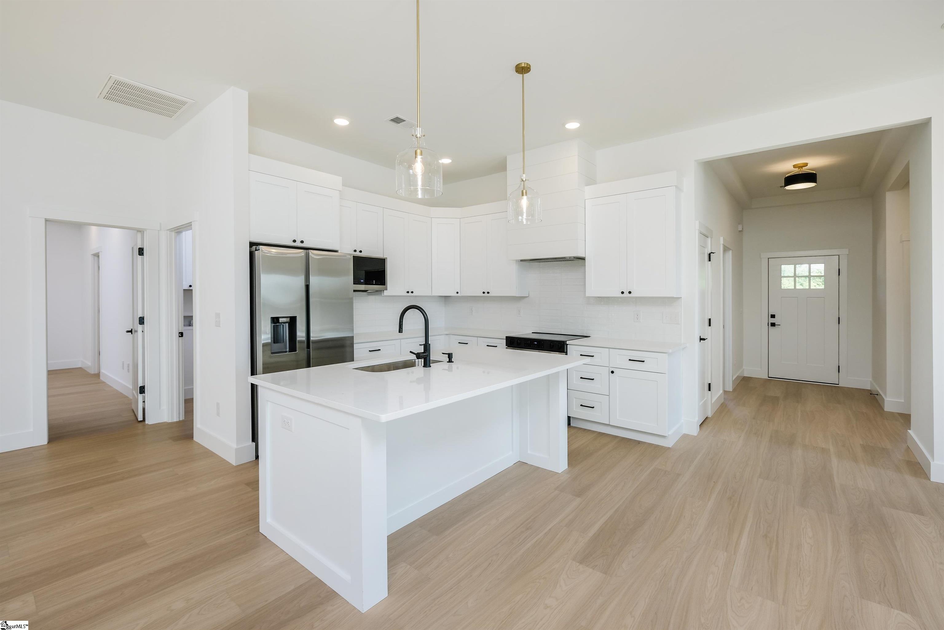 196 Folk Road Chesnee, SC 29323 - Photo 8 of 31
