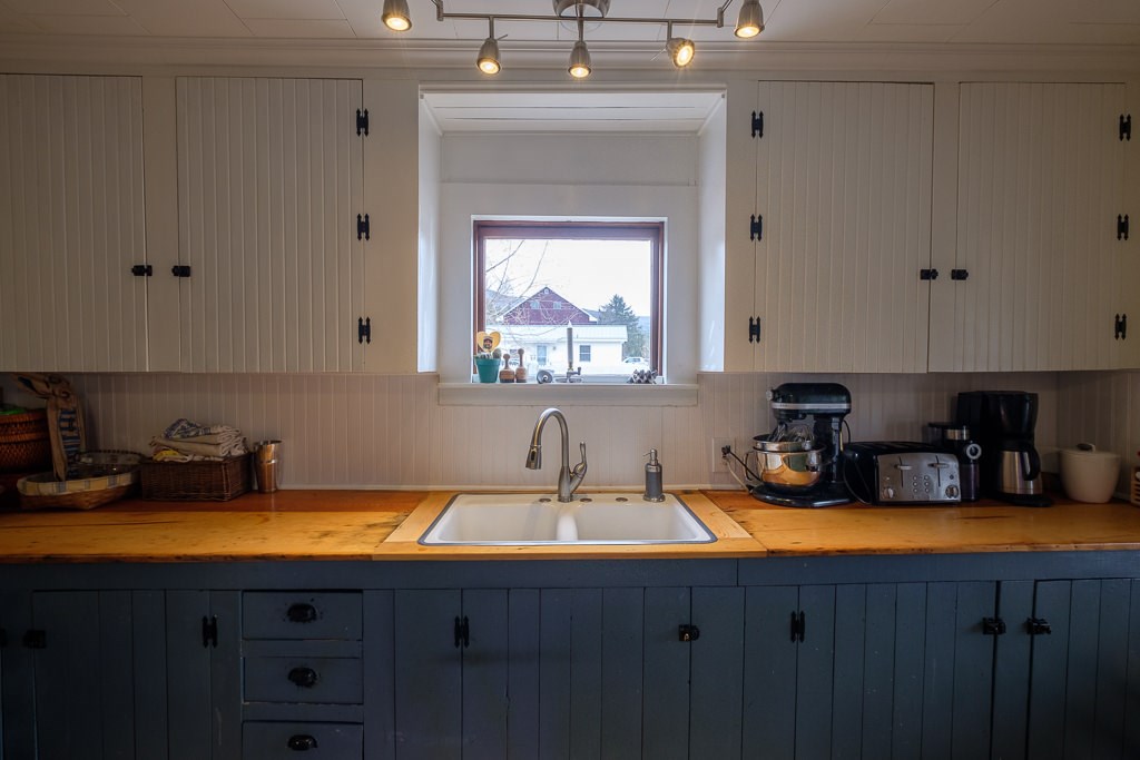 133 Loomis Hill Road Waterbury, VT 05677 - Photo 4 of 27 Gallery Image 4