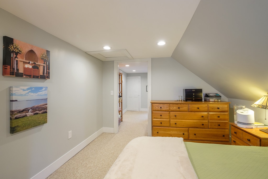 133 Loomis Hill Road Waterbury, VT 05677 - Photo 10 of 27 Gallery Image 10