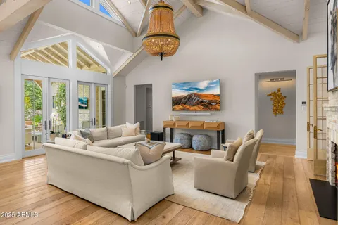 $9,450,000 | 6702 East Kasba Circle, Paradise Valley, AZ 85253