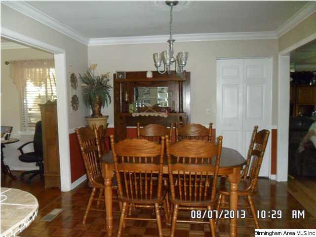 203 Edgewood Street Clanton, AL 35045 - Photo 3 of 17