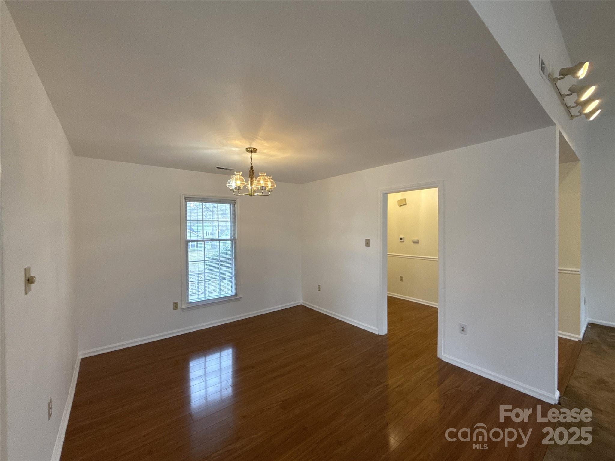 8209 Arrowsmith Lane Charlotte, NC 28270 - Photo 3 of 12