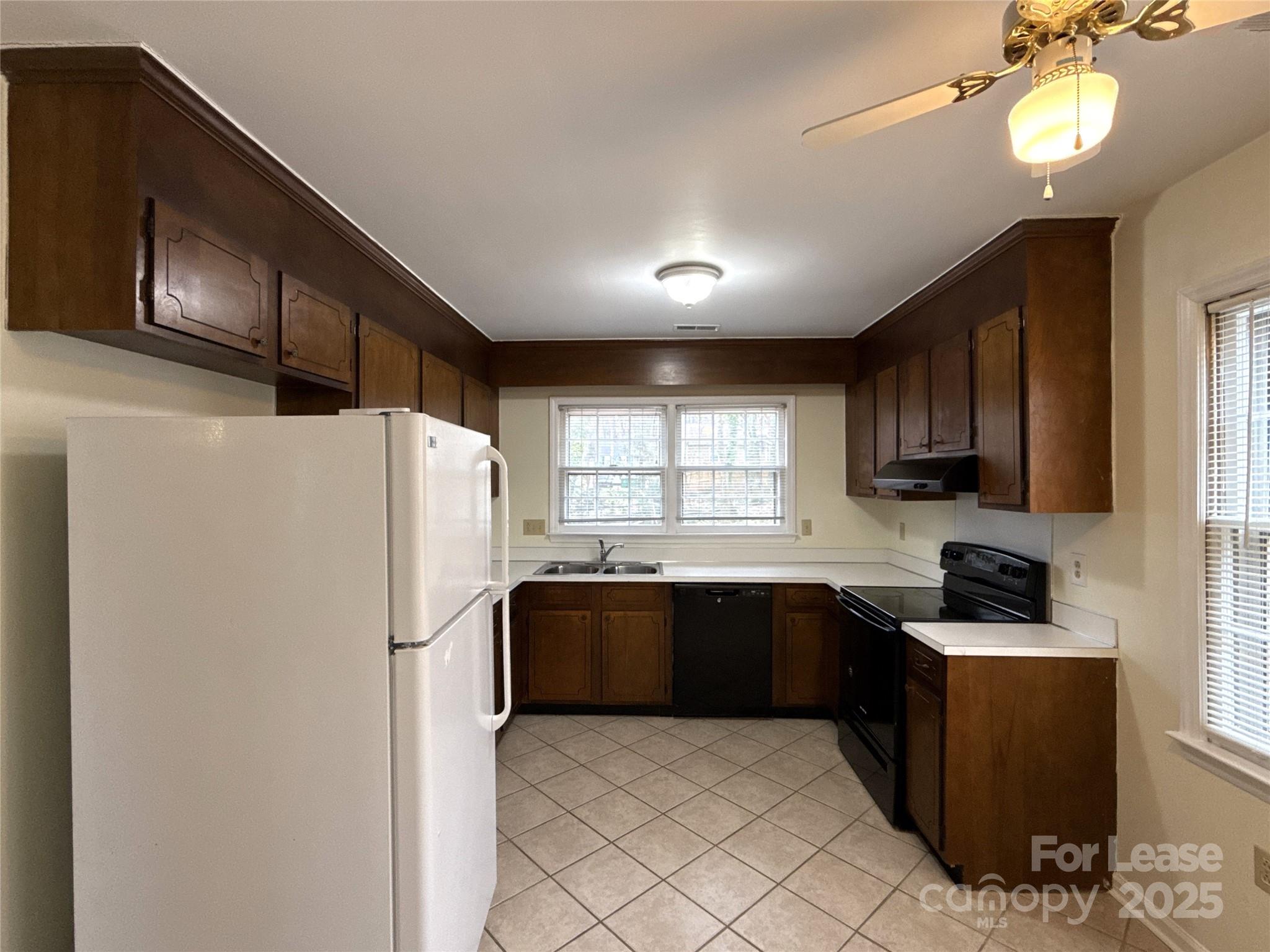 8209 Arrowsmith Lane Charlotte, NC 28270 - Photo 5 of 12