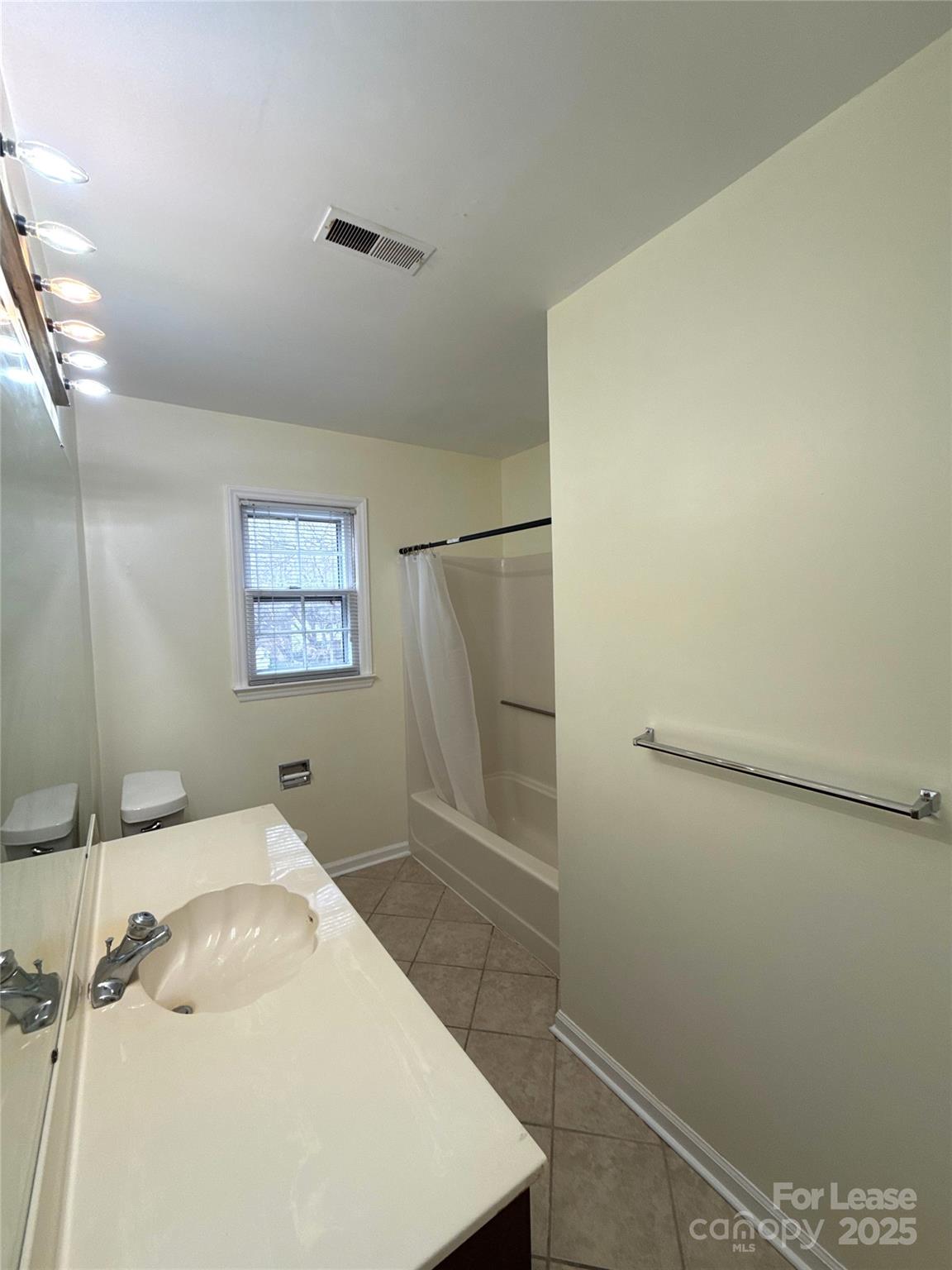 8209 Arrowsmith Lane Charlotte, NC 28270 - Photo 10 of 12