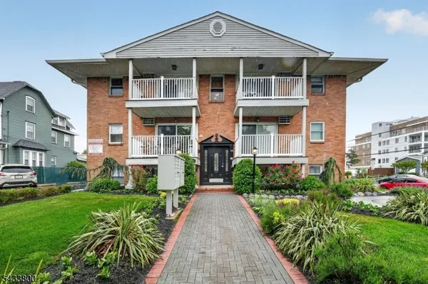 $439,000 | 301 6th Avenue, Unit 101, Asbury Park, NJ 07712
