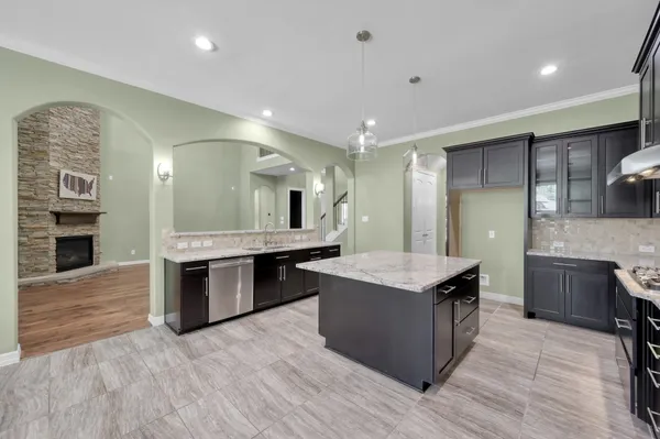 $875,000 | 23219 Belted Kingfisher Trail, Spring, TX 77389