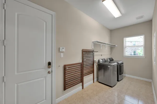 $875,000 | 23219 Belted Kingfisher Trail, Spring, TX 77389