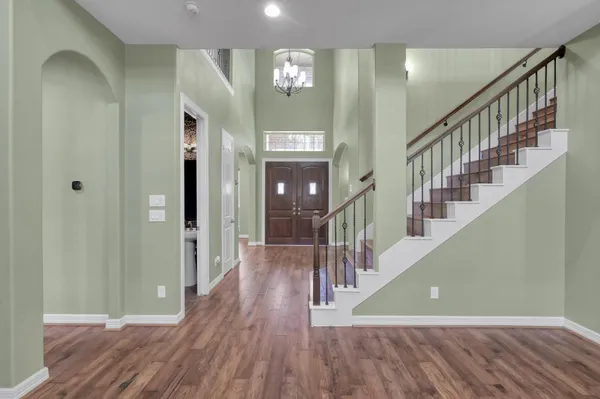 $875,000 | 23219 Belted Kingfisher Trail, Spring, TX 77389