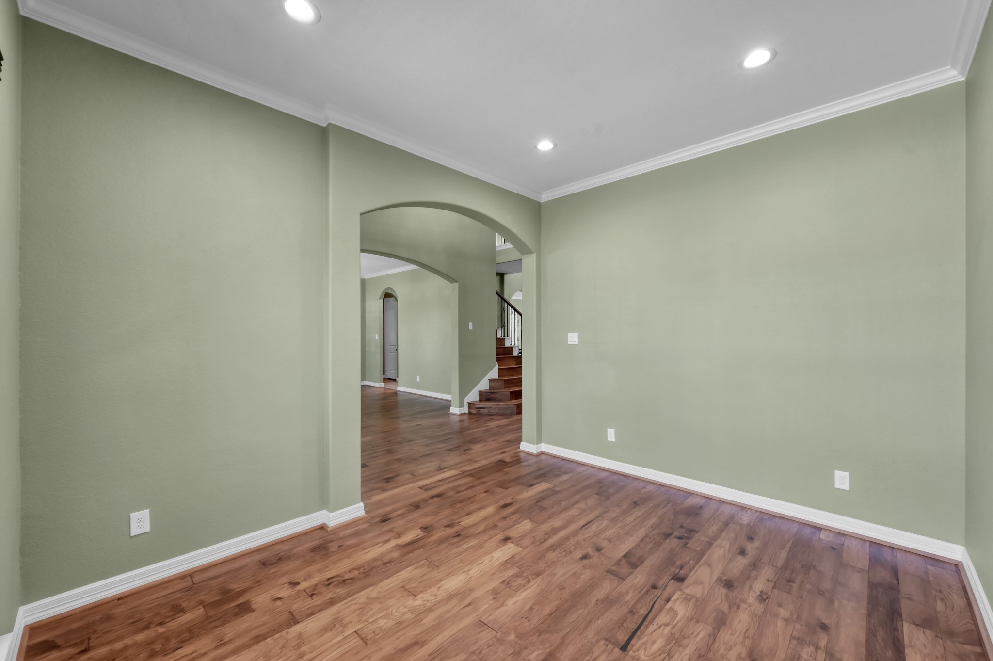 23219 Belted Kingfisher Trail Spring, TX 77389 - Photo 7 of 44 Versatile living space designed to suit your lifestyle—perfect for a home office, library, or additional living area.