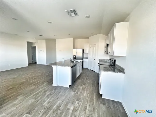 $1,495 | 321 Cottonmouth Lane, Seguin, TX 78155