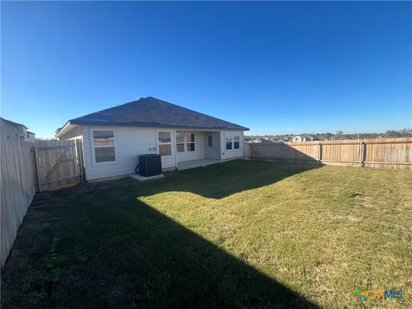 $1,495 | 321 Cottonmouth Lane, Seguin, TX 78155