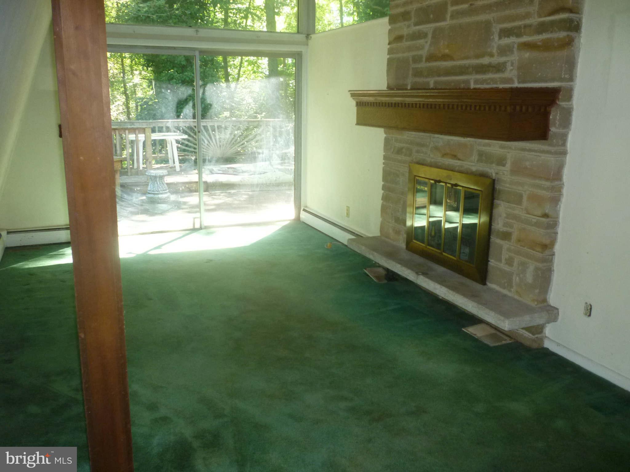 3639 Burkins Road Street, MD 21154 - Photo 9 of 24 Family Room