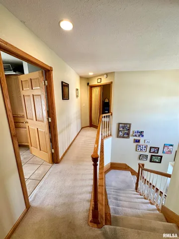 $315,000 | 2306 Magnolia Drive, Jacksonville, IL 62650