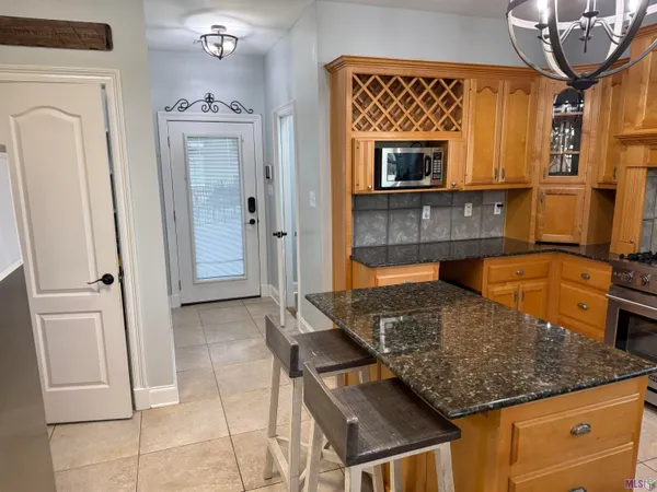 $479,000 | 20035 Sallie Drive, Plaquemine, LA 70764