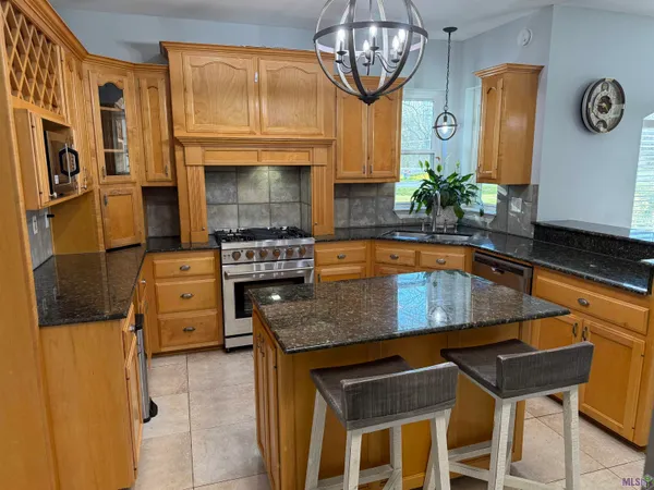 $479,000 | 20035 Sallie Drive, Plaquemine, LA 70764