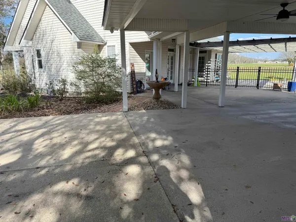 $479,000 | 20035 Sallie Drive, Plaquemine, LA 70764