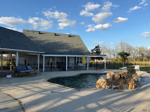 $479,000 | 20035 Sallie Drive, Plaquemine, LA 70764