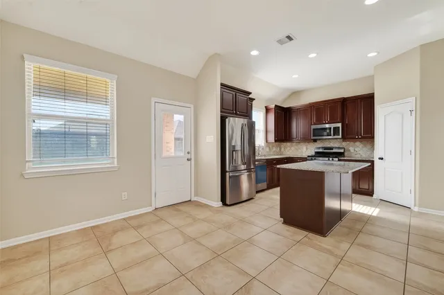 $375,000 | 19327 North Cottonwood Green Lane, Cypress, TX 77433