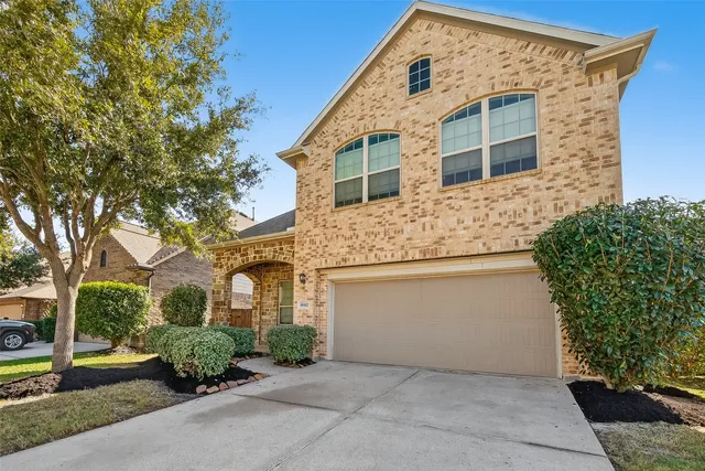 $375,000 | 19327 North Cottonwood Green Lane, Cypress, TX 77433