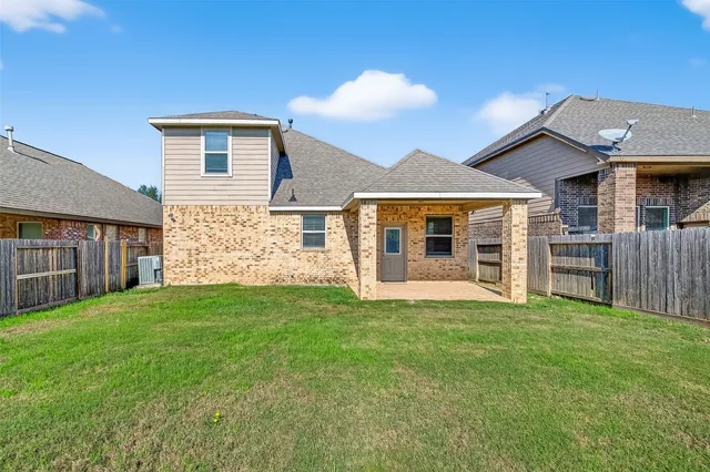 $375,000 | 19327 North Cottonwood Green Lane, Cypress, TX 77433
