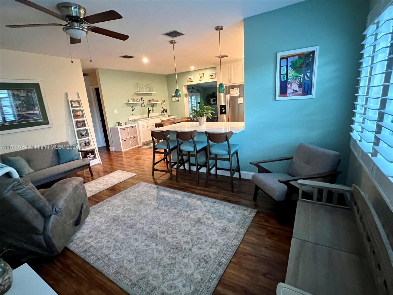 10210 Dolphin Road Cutler Bay, FL 33157 - Photo 12 of 38 Gallery Image 12
