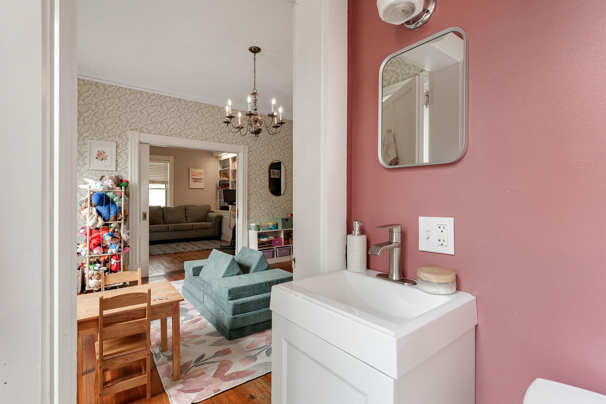 92 High Street St. Albans, VT 05478 - Photo 19 of 53