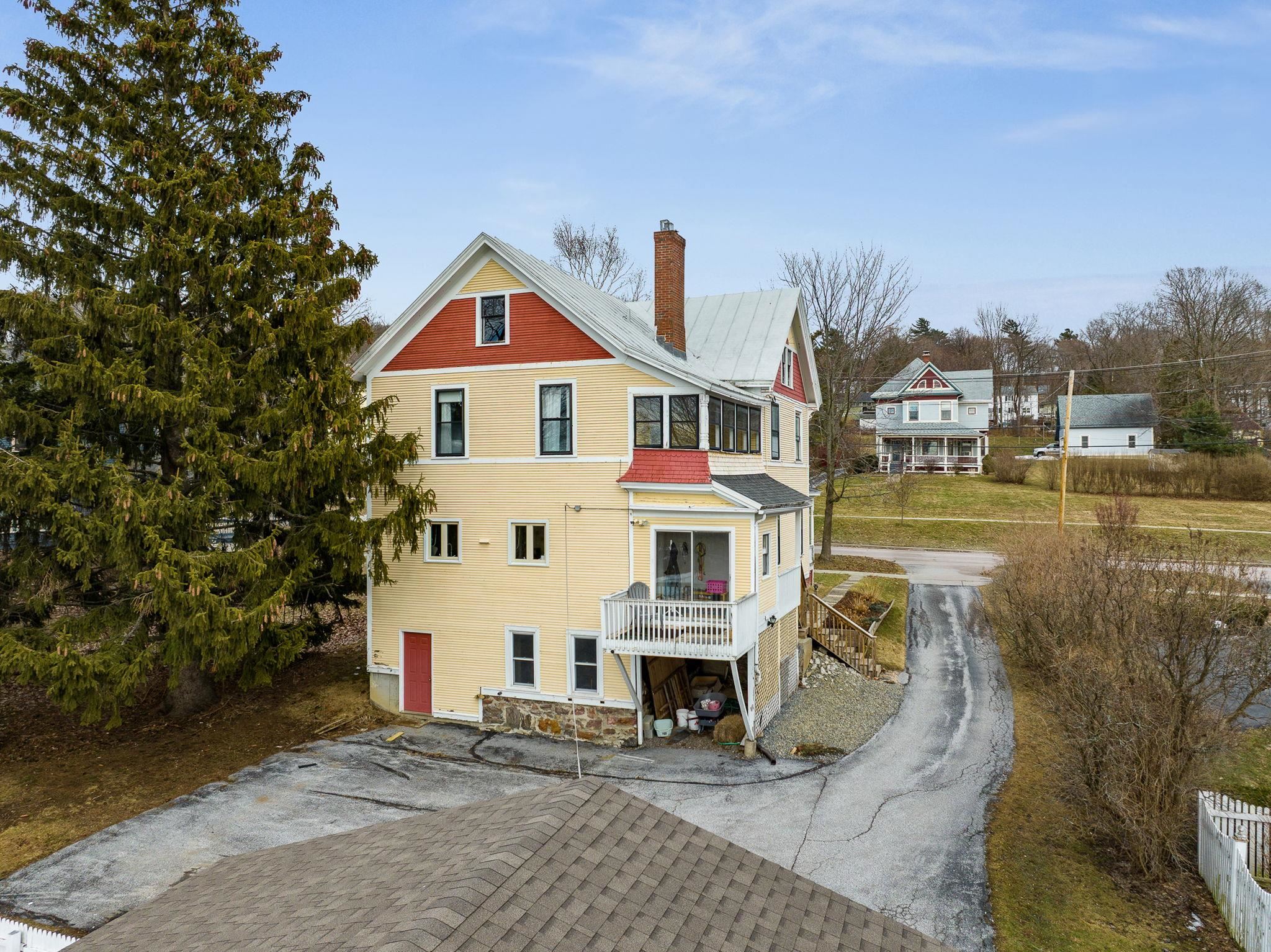 92 High Street St. Albans, VT 05478 - Photo 36 of 53